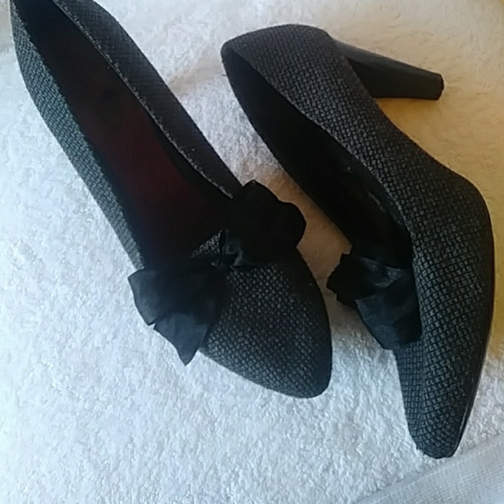 Oui Jew Uue tweed heels w bows-sz 11